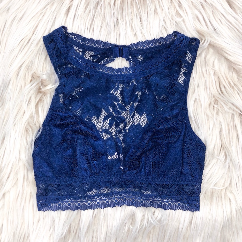 NWT VICTORIA’S SECRET BRALETTE